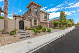 1080 Via St Lucia Pl in Henderson, NV - Building Photo - Building Photo