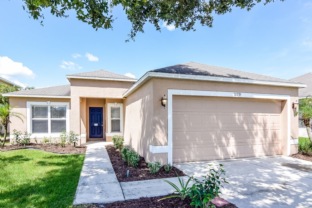 31735 Loch Aline Dr in Wesley Chapel, FL - Building Photo