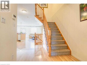 26 Kendrick Ct in Hamilton, ON - Building Photo - Building Photo