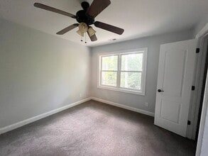 414 Harbor Bay Dr in Elizabeth City, NC - Building Photo - Building Photo