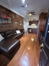 114 Princess St in Wilmington, NC - Foto de edificio - Building Photo