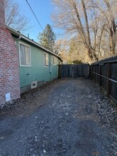 2616 Scott St in Klamath Falls, OR - Building Photo - Building Photo