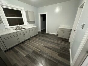 1177 Kossuth Ave, Unit 1 in Utica, NY - Building Photo - Building Photo