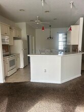 162 Bridgewater Ct in Bradenton, FL - Building Photo - Building Photo