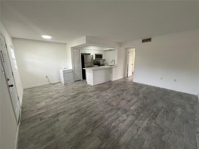 4507 3rd St Cir W in Bradenton, FL - Building Photo - Building Photo