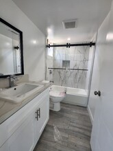 3328 Portola Ave in Los Angeles, CA - Building Photo - Building Photo