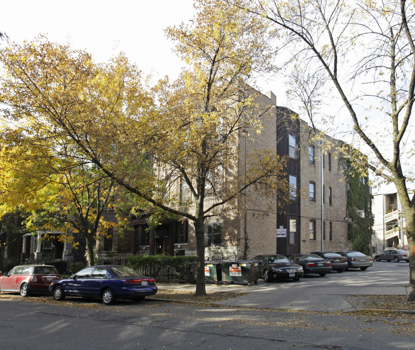 Elaine Place in Chicago, IL - Building Photo