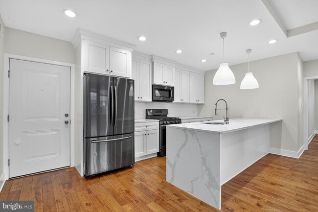 property at 1420 E Susquehanna Ave