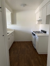 931 N Highland St-Unit -20 in Orange, CA - Building Photo - Building Photo