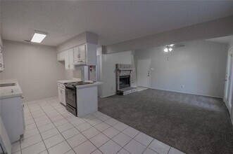 675 Harbor Dr N in Azle, TX - Building Photo - Building Photo