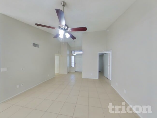 7631 W Cheryl Dr in Peoria, AZ - Building Photo - Building Photo