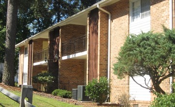 Anderson Apartments in Durham, NC - Building Photo - Building Photo