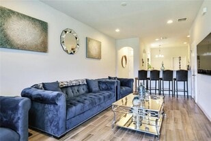 10958 Verawood Dr in Riverview, FL - Building Photo