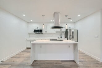 4330 Sandy River Dr in Las Vegas, NV - Building Photo - Building Photo