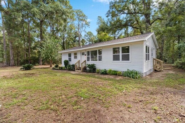 129 Sioux Trail in Crawfordville, FL - Building Photo - Building Photo