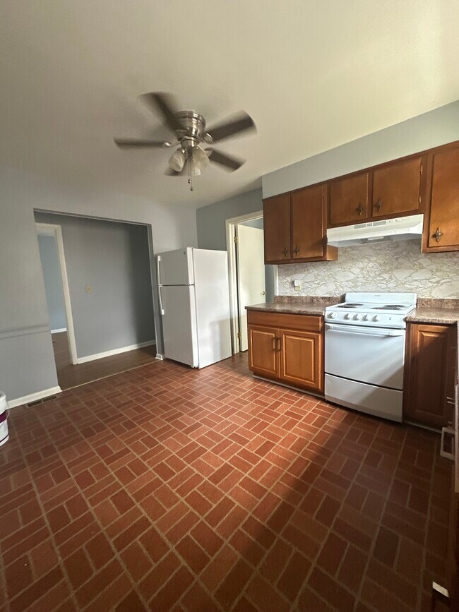 3 Glynn St, Unit 1B in Albany, NY - Building Photo - Building Photo