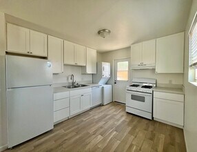 3543-3545 Clairemont Mesa Blvd in San Diego, CA - Building Photo - Building Photo