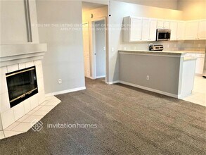 4591 Misty Dawn Ct N in Jacksonville, FL - Building Photo - Building Photo