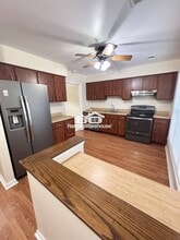 5915 Rowanberry Dr in Elkridge, MD - Building Photo - Building Photo