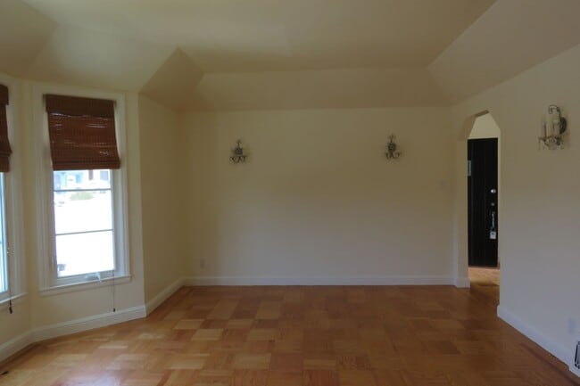 2582 30th Ave in San Francisco, CA - Building Photo - Building Photo