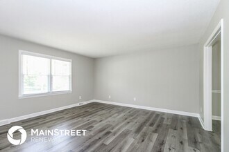 4309 Rosebriar Ln in Winston-Salem, NC - Building Photo - Building Photo