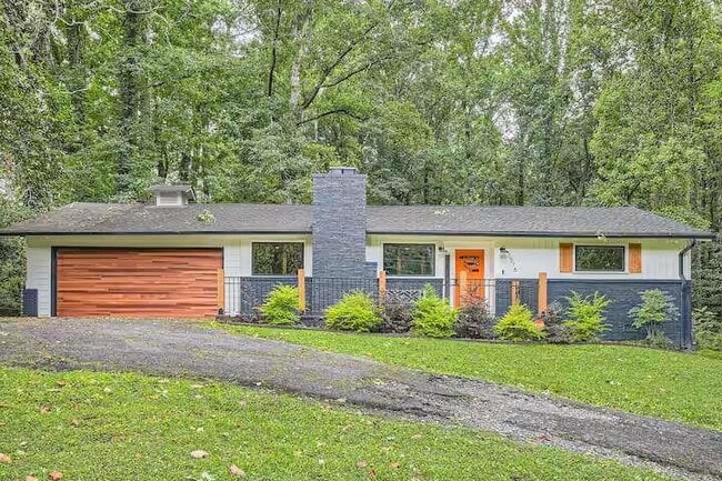 property at 3516 Dale Ln SW
