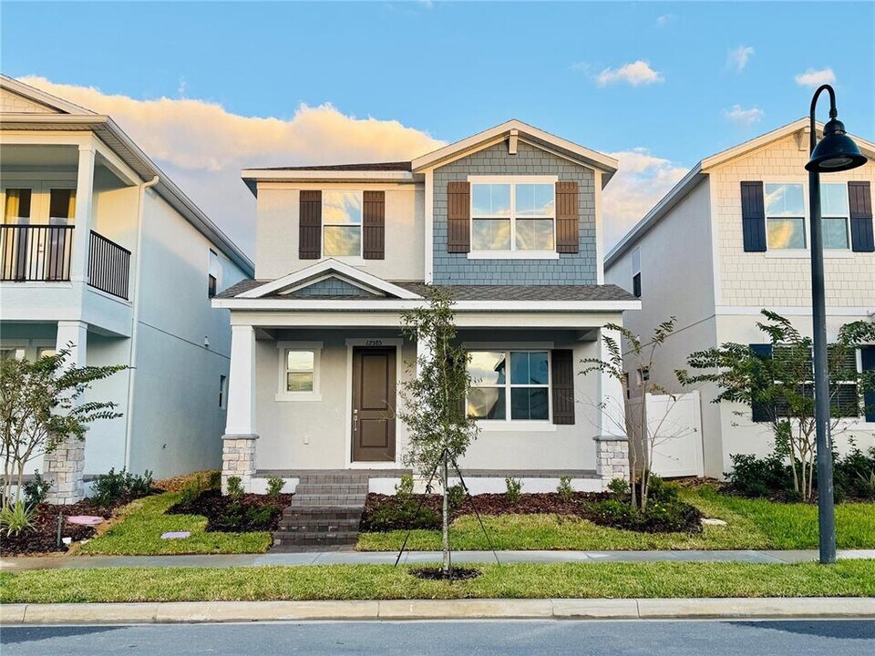 12585 Clear Sapphire Dr in Winter Garden, FL - Building Photo