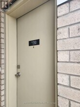 140 Honeycrisp Cres in Vaughan, ON - Building Photo - Building Photo