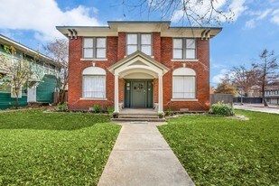 5204 Junius St in Dallas, TX - Building Photo
