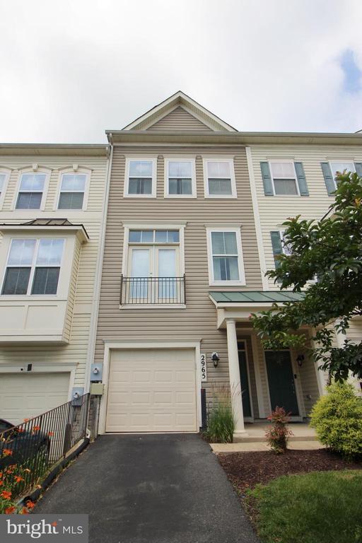 property at 2965 Chinkapin Oak Ln