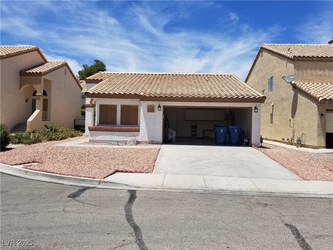 property at 2773 Pavero Way