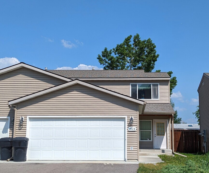 1949 Greatview Dr in Kalispell, MT - Building Photo