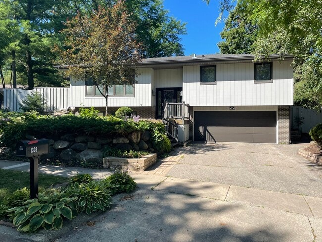 property at 1308 Shirley St