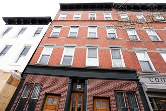 483 Court St in Brooklyn, NY - Building Photo - Building Photo