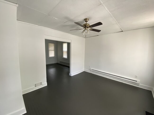 93 B St in Carlisle, PA - Building Photo - Building Photo