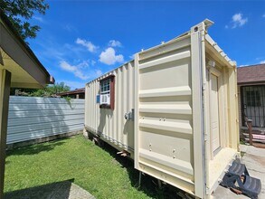 6826 Myrtle St in Houston, TX - Building Photo - Building Photo