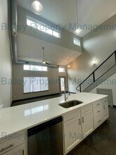 3814 Jett Ln in Jeffersontown, KY - Foto de edificio - Building Photo
