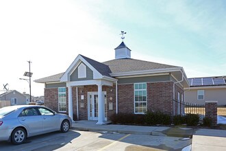 Lexington Farms in Jerseyville, IL - Building Photo - Building Photo