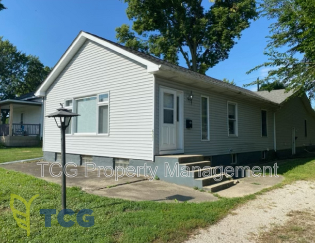 property at 627 3rd Ave