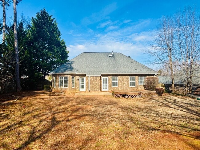 358 Sandpiper Dr in Boiling Springs, SC - Building Photo - Building Photo