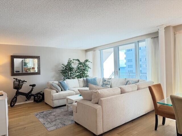 1180 S Ocean Blvd, Unit 0063 in Boca Raton, FL - Building Photo - Building Photo