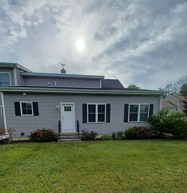 171 Columbus Ave, Unit ADU in Dover, NH - Building Photo - Building Photo