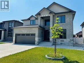 1629 Rockport St in Windsor, ON - Building Photo - Building Photo