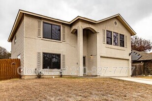 9227 Bowen Dr in San Antonio, TX - Building Photo