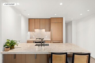 543 W 122nd St in New York, NY - Building Photo - Building Photo