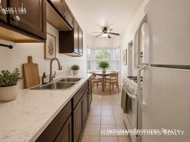 366 N Orange Grove Ave, Unit 3 in Los Angeles, CA - Building Photo