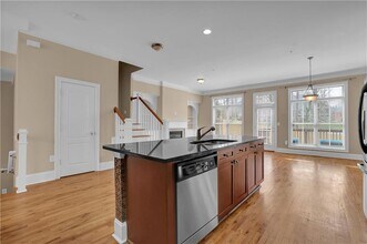 1664 Mosaic Way in Smyrna, GA - Building Photo - Building Photo