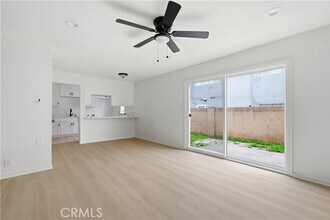 1172 N Shattuck St-Unit -B in Orange, CA - Building Photo - Building Photo