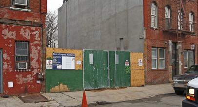 2365 Atlantic Ave in Brooklyn, NY - Building Photo - Building Photo