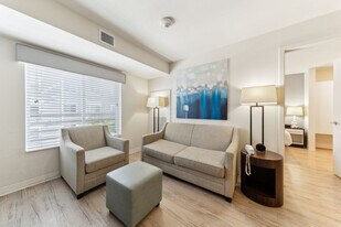 5423 N Loop 1604 W in San Antonio, TX - Building Photo